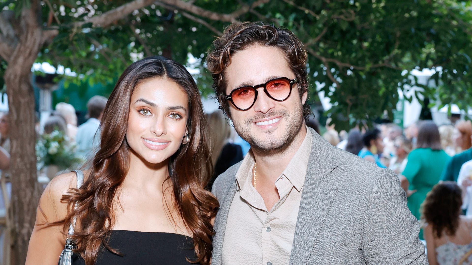 Renata Notni aclara supuesta 'pelea' con Diego Boneta en el concierto de Bad Bunny