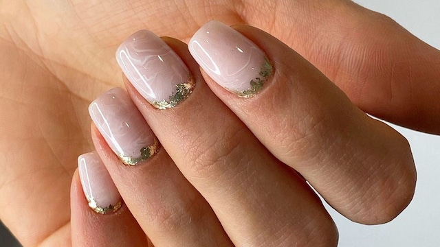 Manicura efecto mármol de Siberia Salón