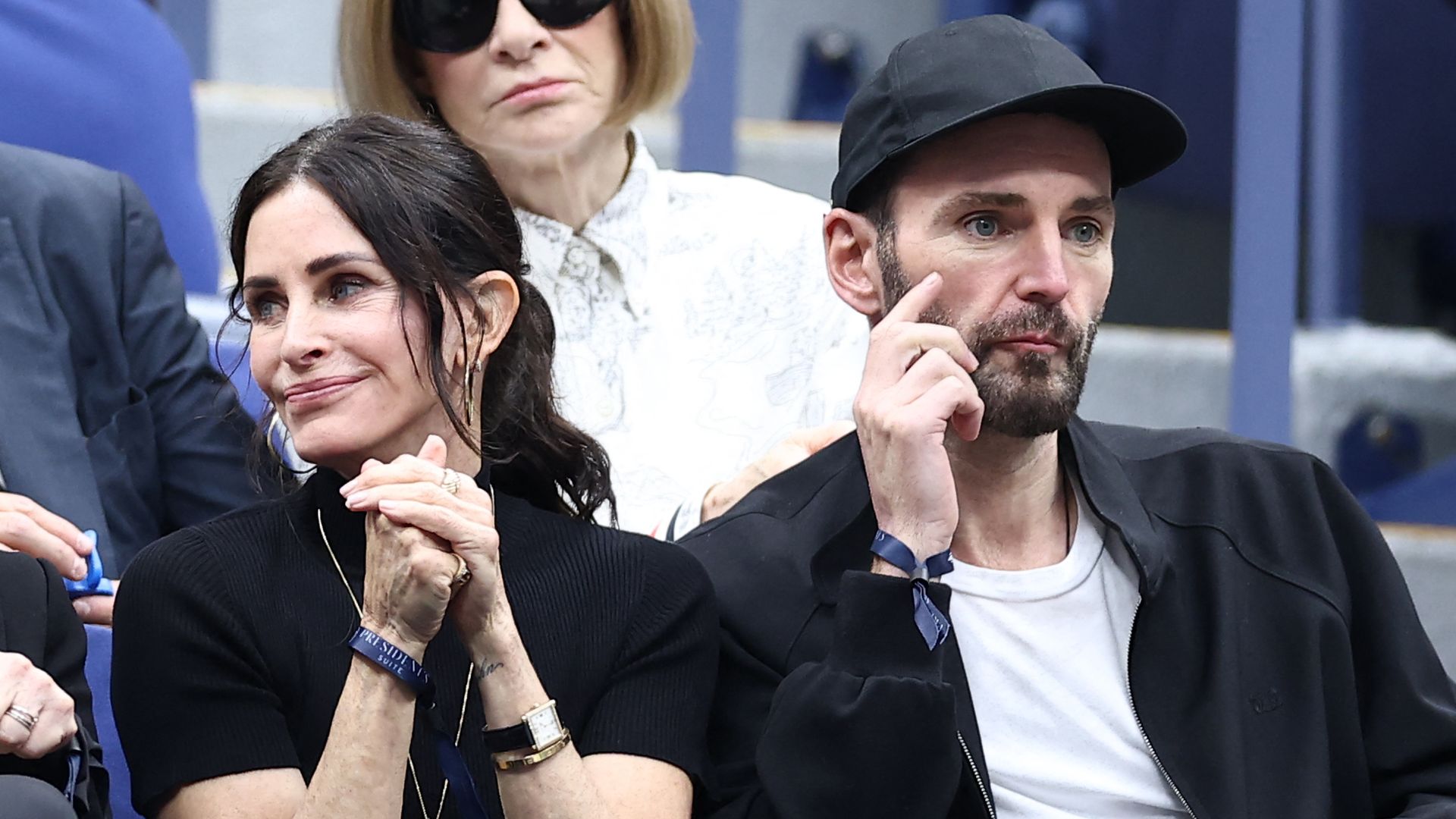 Anna Wintour, Courteney Cox y Johnny McDaid en la final del US Open