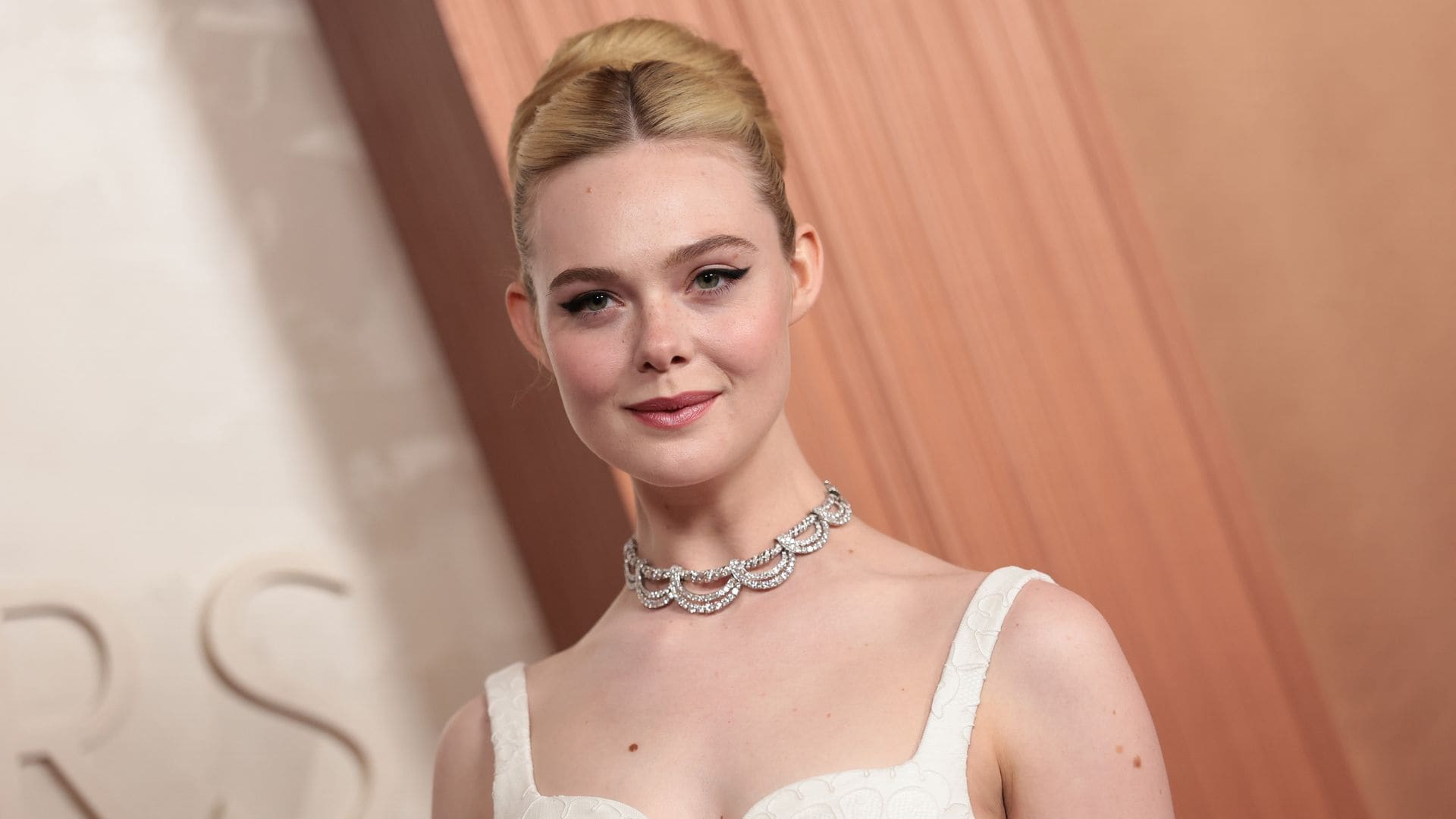 Elle Fanning 