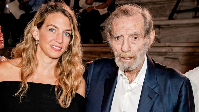 Chrysi Vardinogiannis con su padre