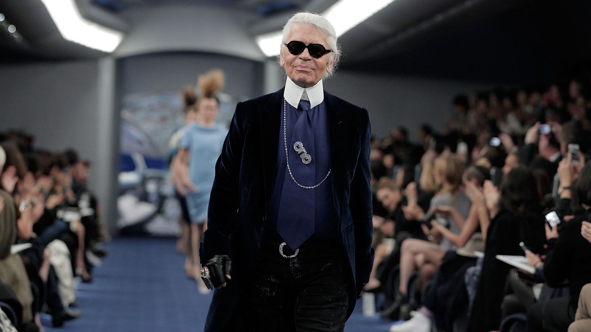 Karl Lagerfeld: 6 datos que no conocías del icónico diseñador