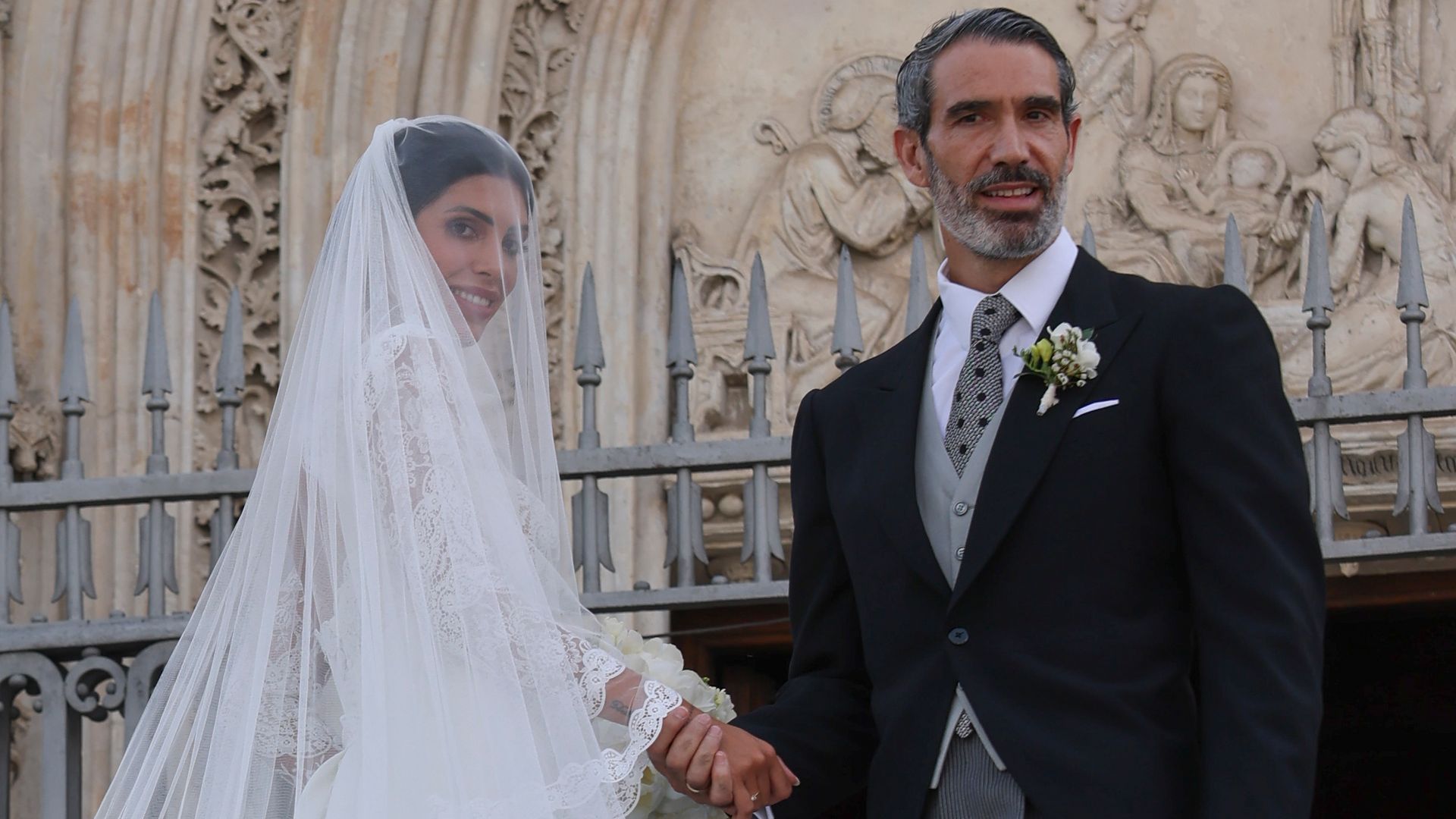 La boda de Ingrid Sanz Asensio e Ilies Hassaine: la emoción de Fernando Sanz e Ingrid Asensio y los invitados al enlace