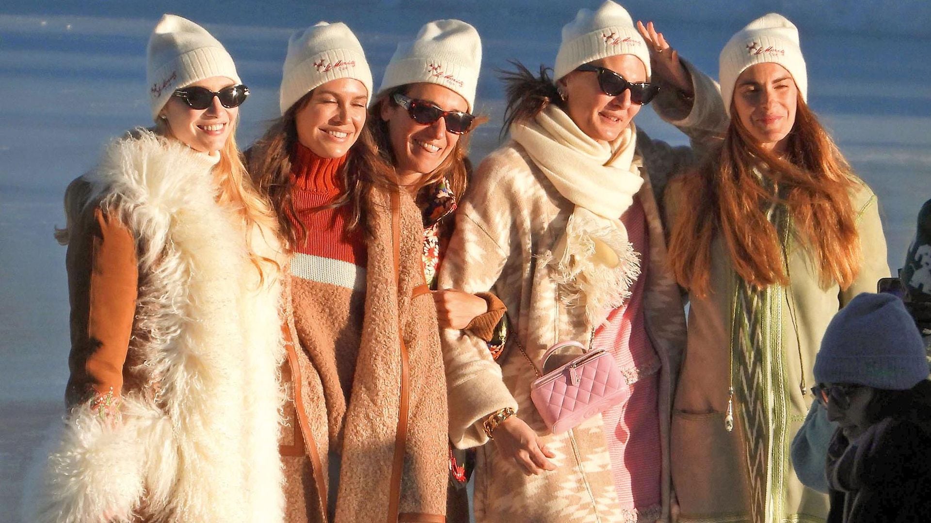 Beatrice Borromeo, Olympia de Grecia, Dasha Zukova... manual perfecto de estilo en la nieve