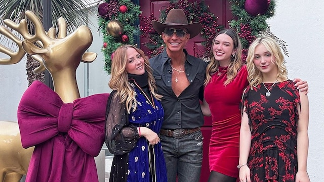 Andrea Legarreta, Erik Rubín y sus hijas