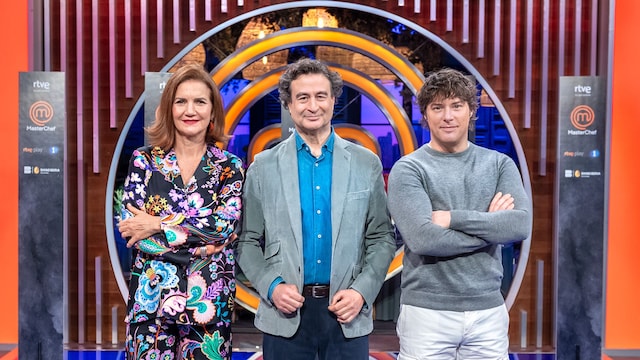 Jurado de MasterChef, compuesto por los chefs Samantha Vallejo- Nágera, Pepe Rodríguez y Jordi Cruz