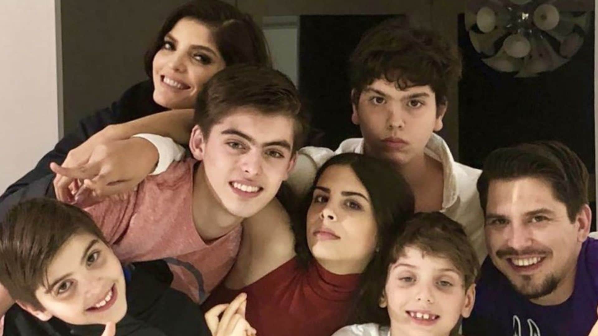 ¿Cómo impactó al primogénito de Ana Bárbara la llegada de los hijos de Mariana Levy?