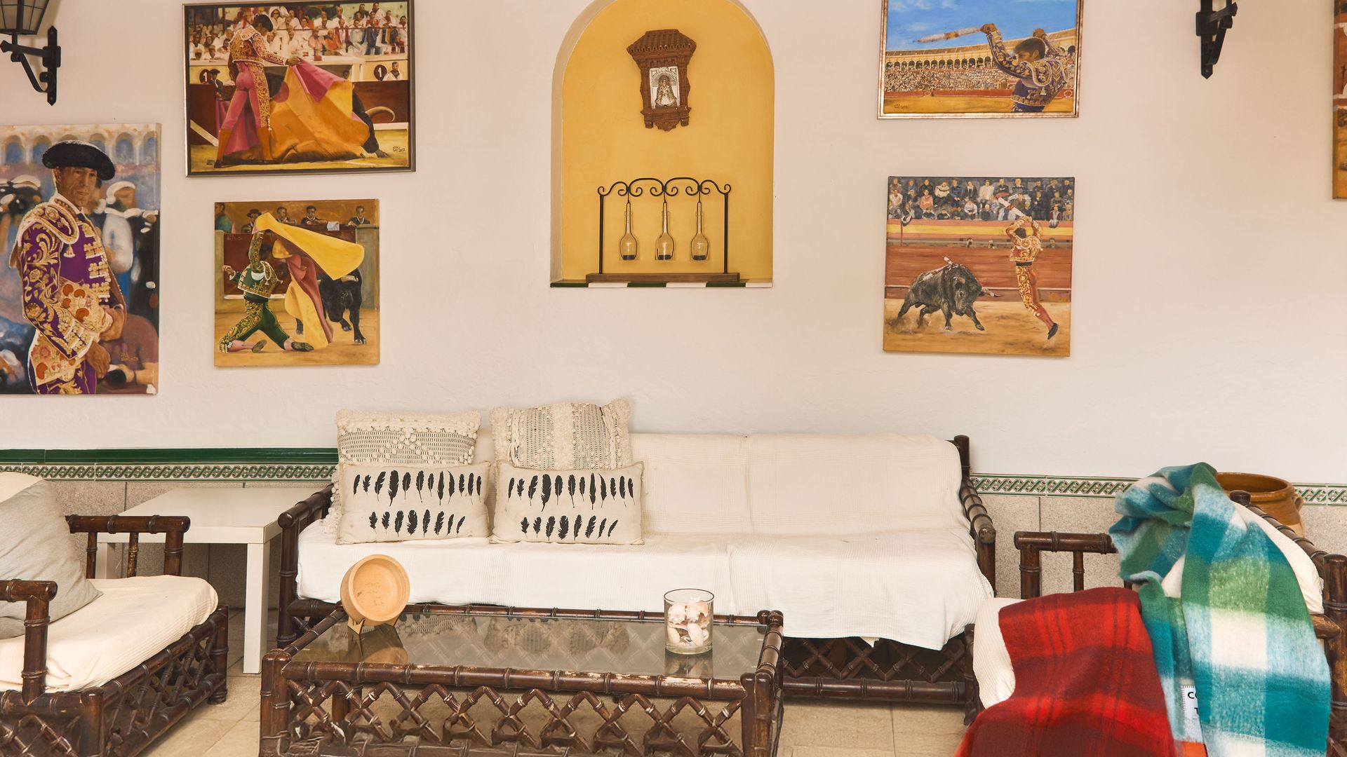 Laura Sánchez y Manuel Escribano en su casa de Sevilla