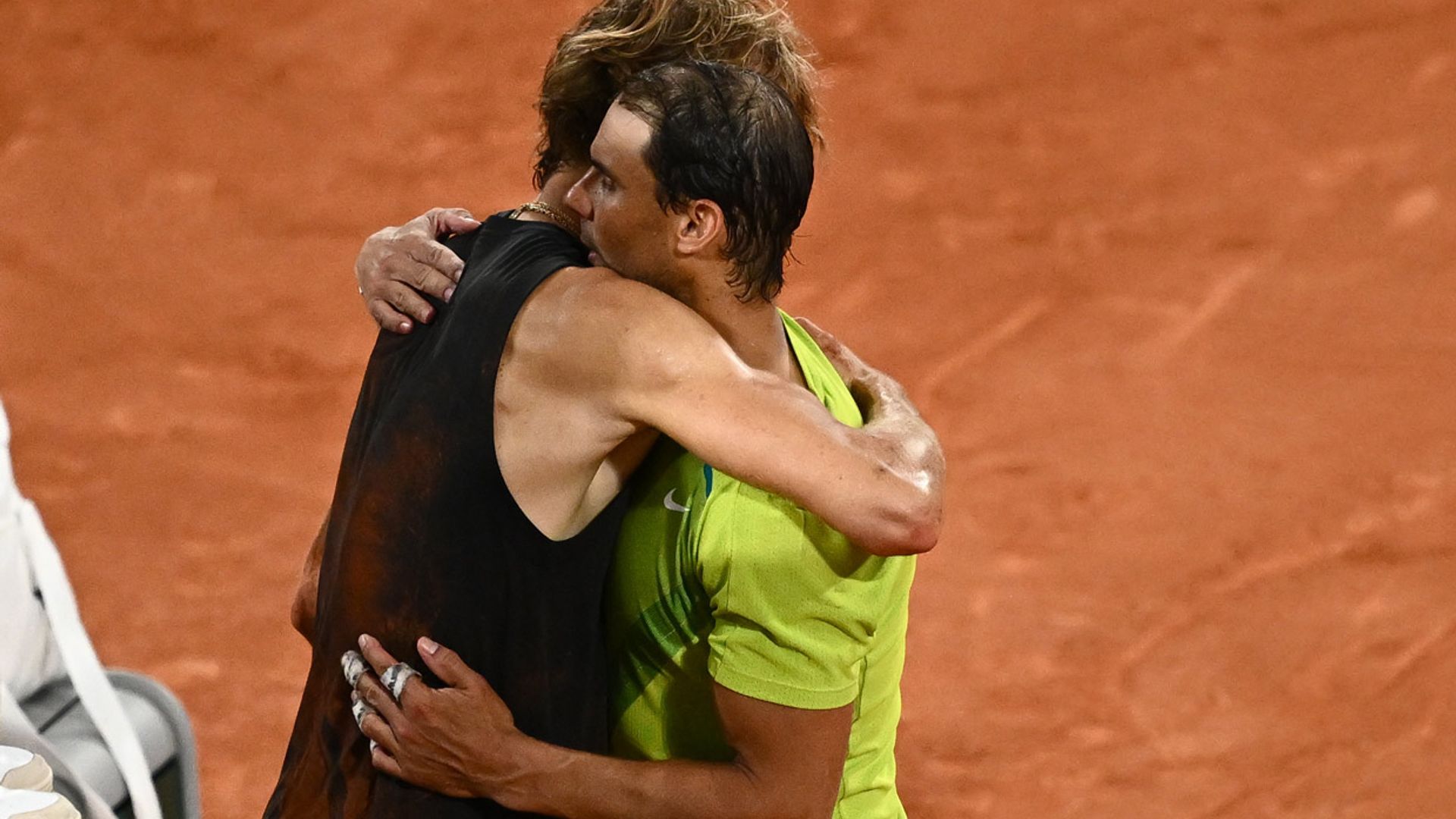 La empatía y el compañerismo de Rafa Nadal tras la lesión de Alexander Zverev