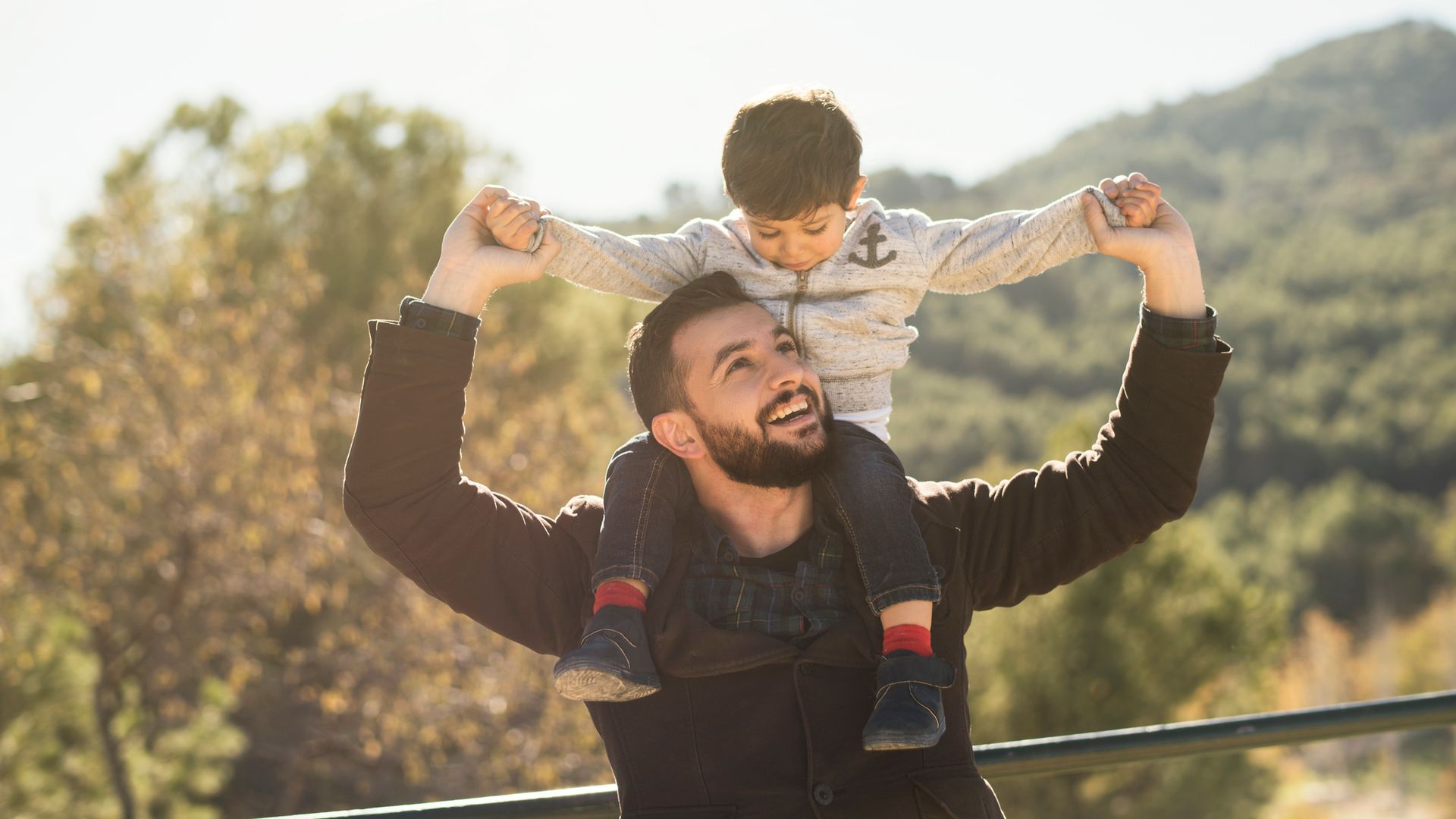 Día del Padre 2026: cuándo cae, dónde es festivo el 19 de marzo y qué puentes quedan en España