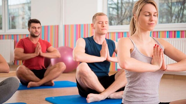 yoga policia