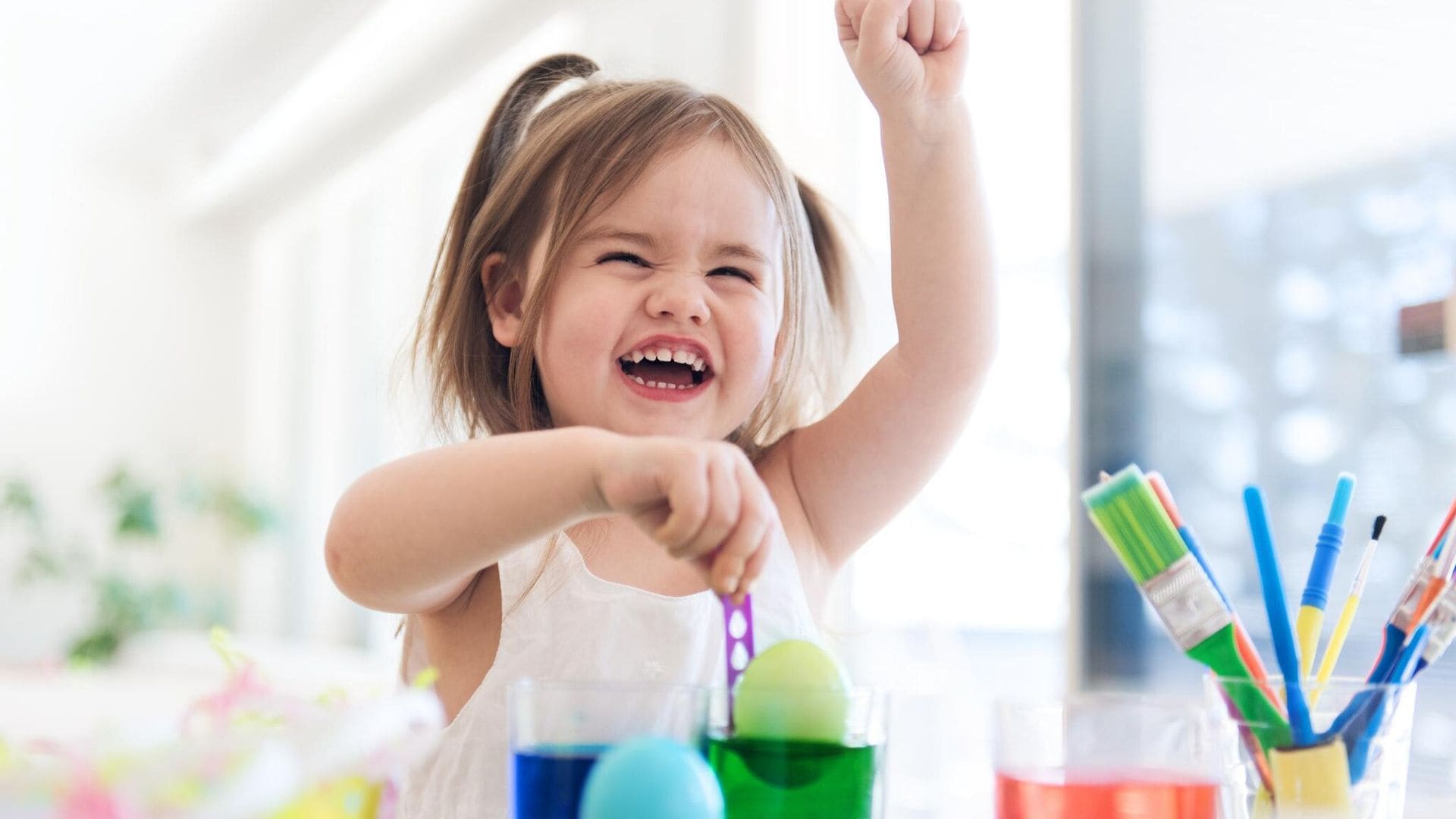 Manualidades bonitas y fáciles para dar la bienvenida al verano con niños