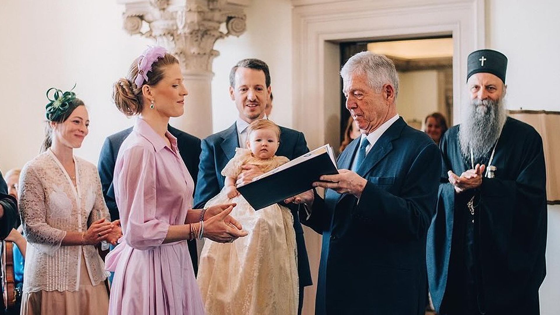 Felipe de Serbia, ahijado de la reina Sofía, y Danica Marinkov bautizan a su segunda hija