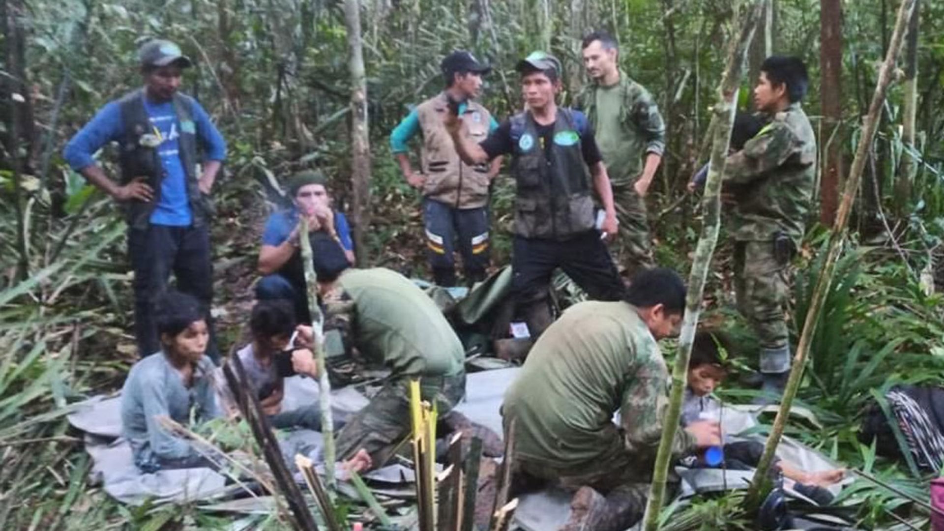 ¿Cómo lograron sobrevivir 4 niños, de 1 a 13 años, perdidos 40 días en la selva de Colombia? Las claves del ‘milagro’