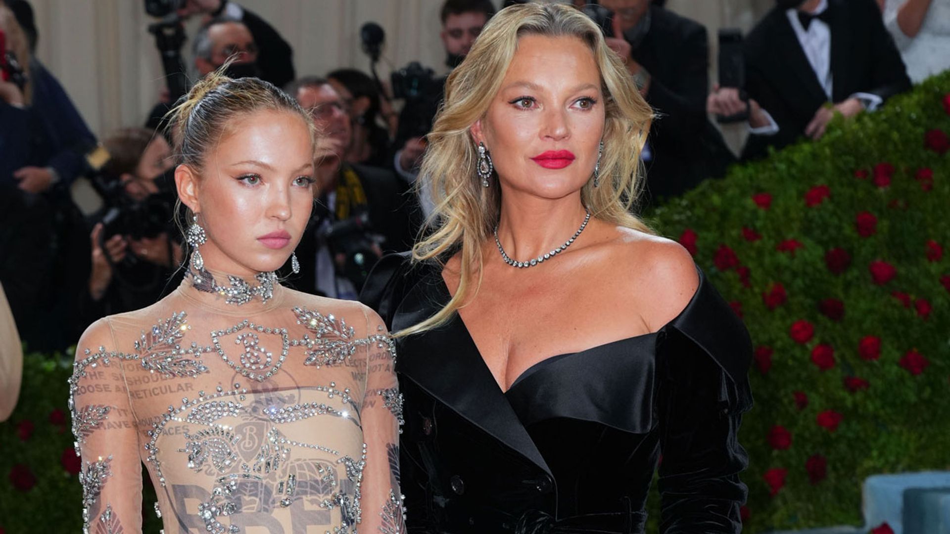 Lila Grace, la hija de Kate Moss, sigue los pasos de su madre en su campaña más inolvidable