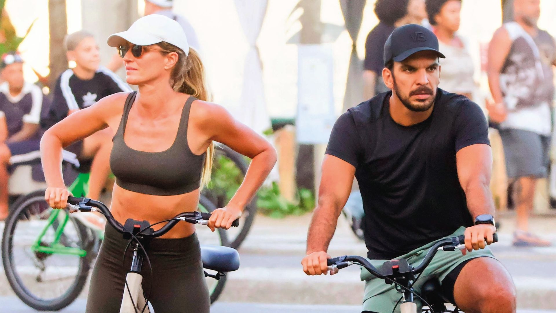 La pareja disfrutó de un paseo en bicicleta por las calles de Río de Janeiro (Brasil)