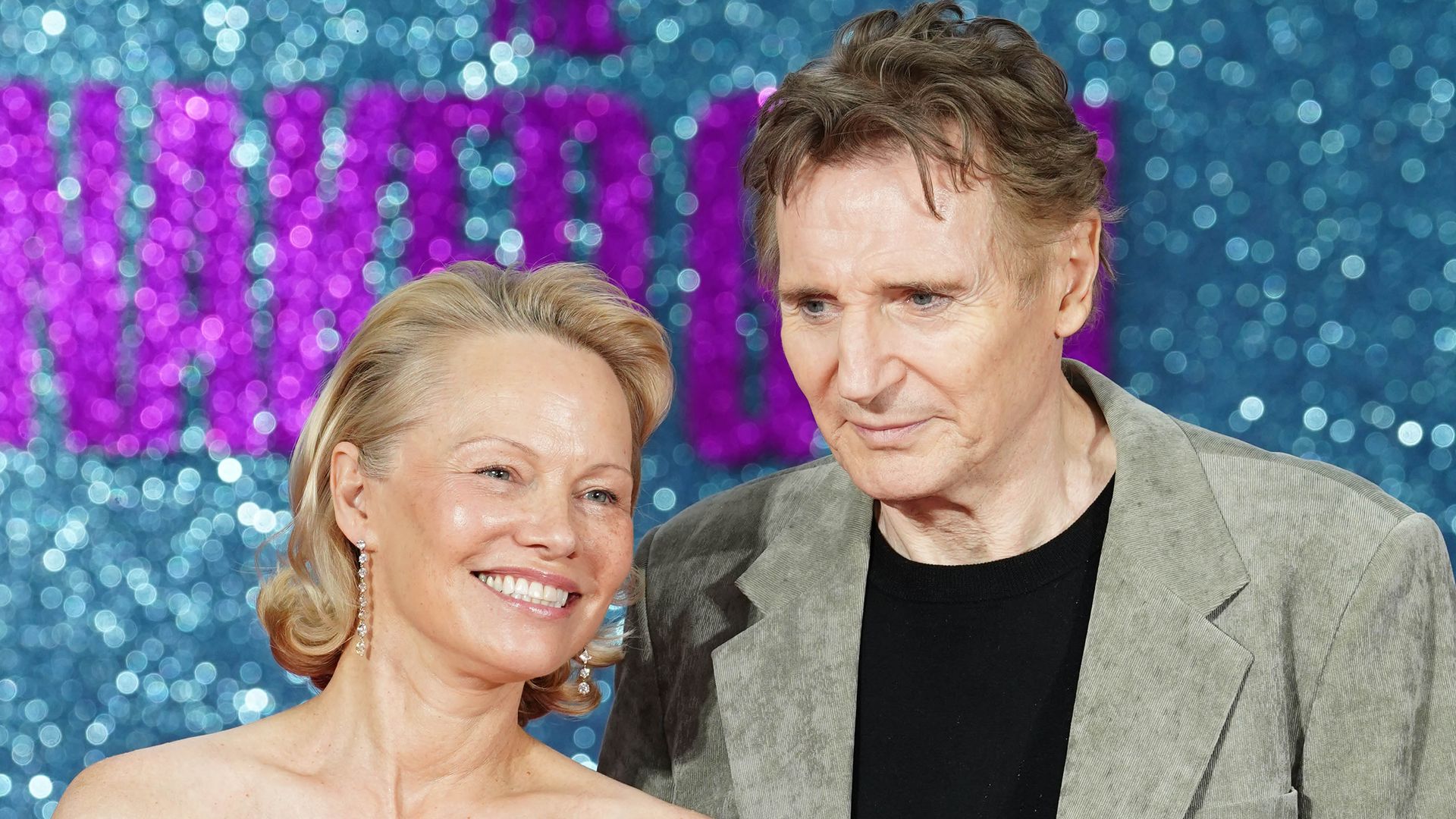 Pamela Anderson y Liam Neeson, la pareja sorpresa que nadie esperaba: "Están enamorados"