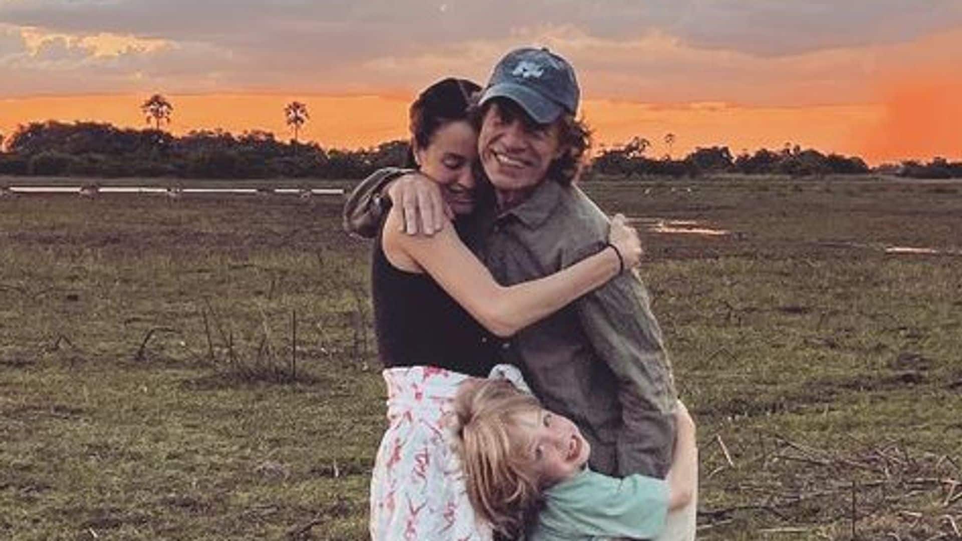 No te pierdas el vídeo del hijo pequeño de Mick Jagger, de 7 años,  bailando igual que su padre en uno de sus últimos conciertos