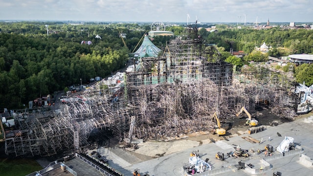 Tomorrowland tras el incendio de su escenario principal