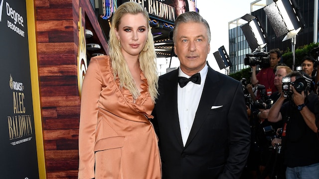Alec Baldwin con su hija Ireland