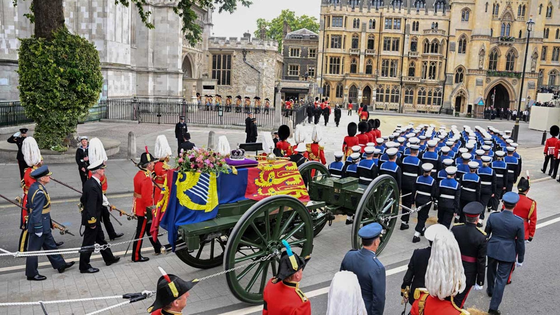 El carruaje que ha trasladado el féretro de la Reina: el Carro de Armas de Estado, un tesoro plagado de historia