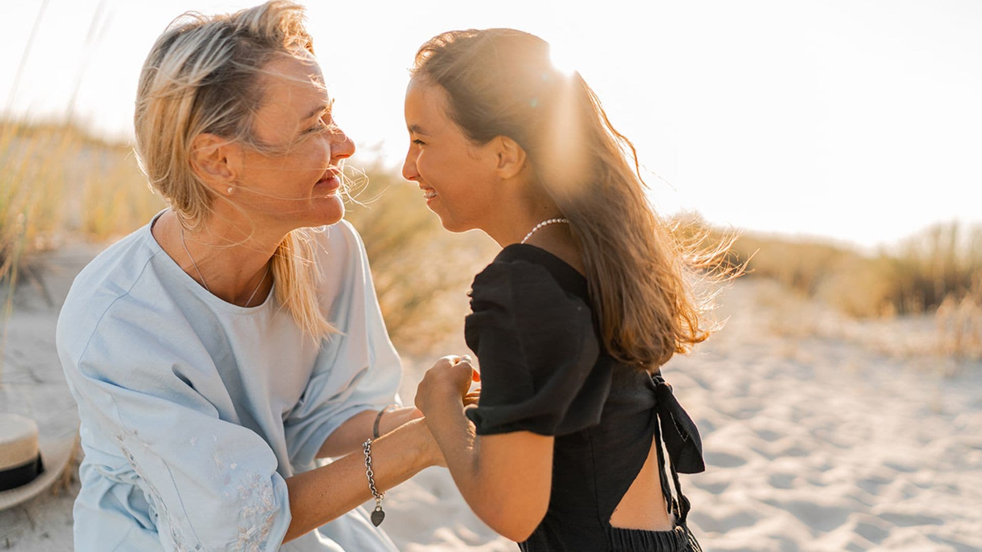El perfume que regalarás a tu madre este año será tu nueva obsesión olfativa