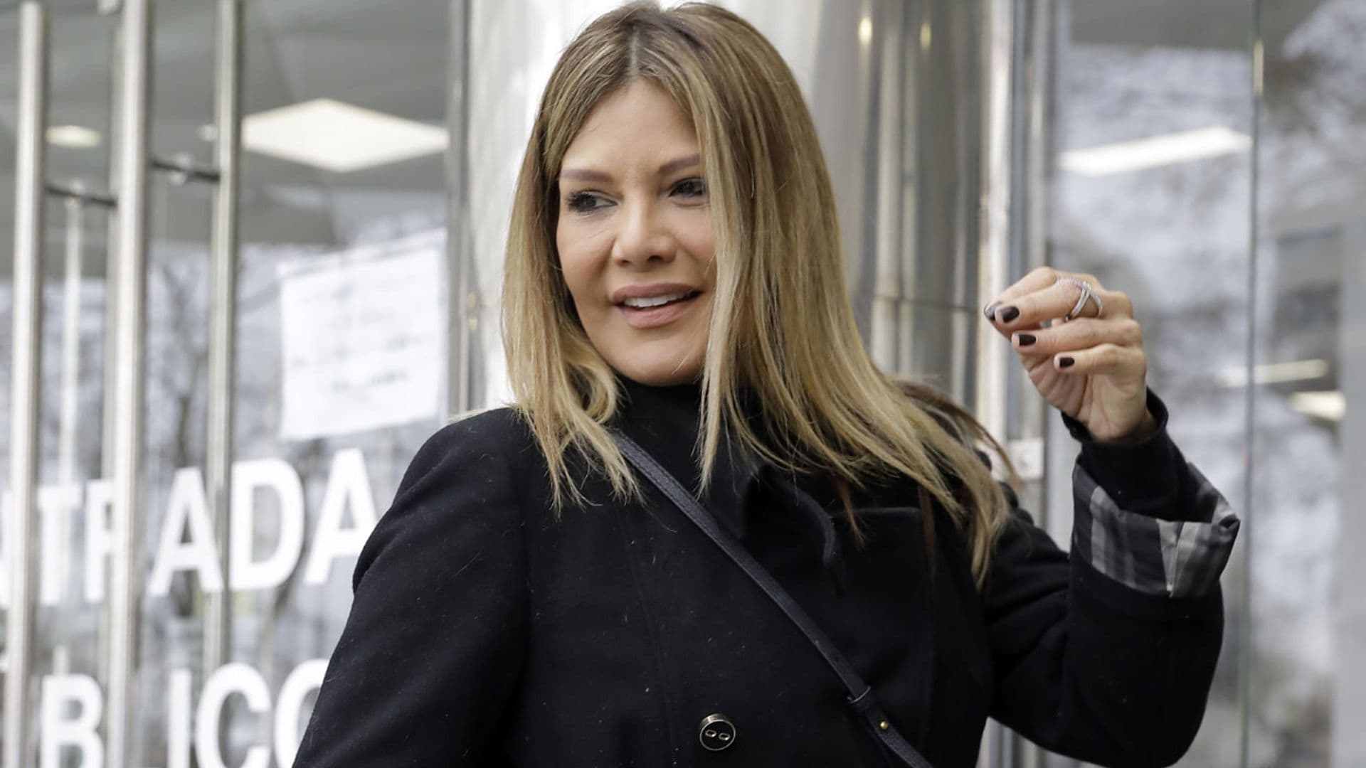 Ivonne Reyes denuncia a Pepe Navarro por impago en la pensión de su hijo