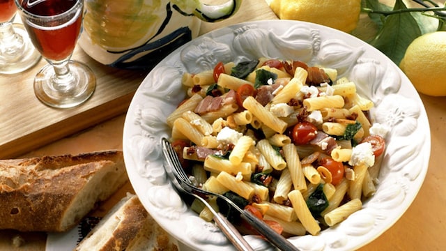 rigatoni age