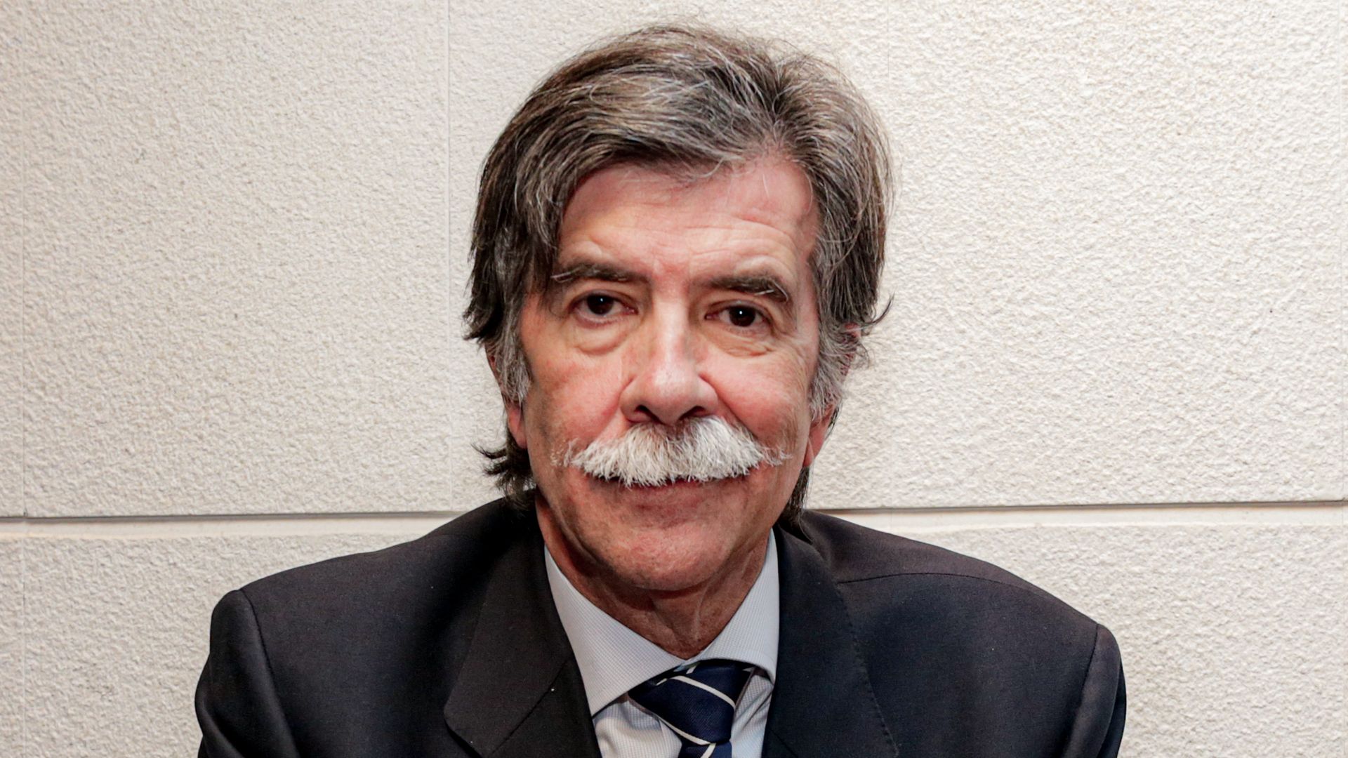 Javier Urra, psicólogo y exdefensor del Menor, anuncia que padece cáncer de pulmón con metástasis: "A la vida hay que ponerle ganas"