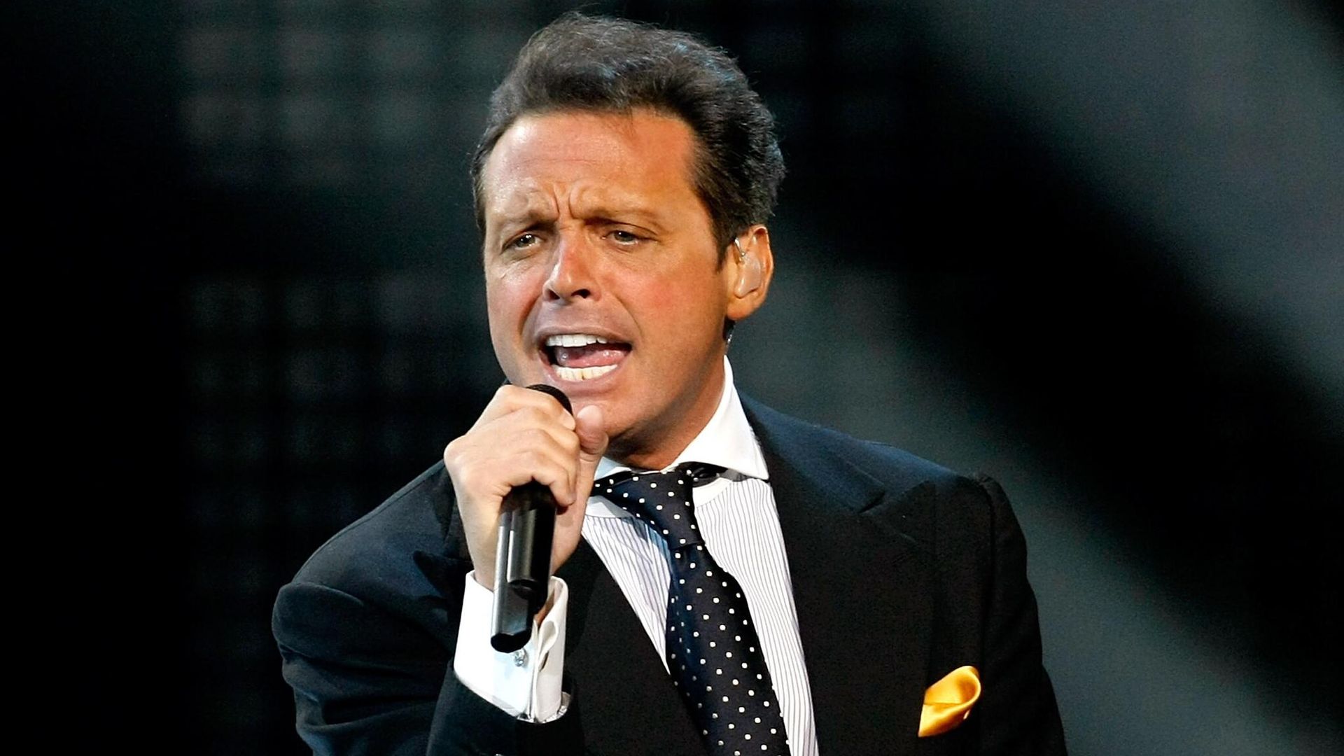 Luis Miguel solo recibió una felicitación de cumpleaños de una exnovia… ¿quién fue?