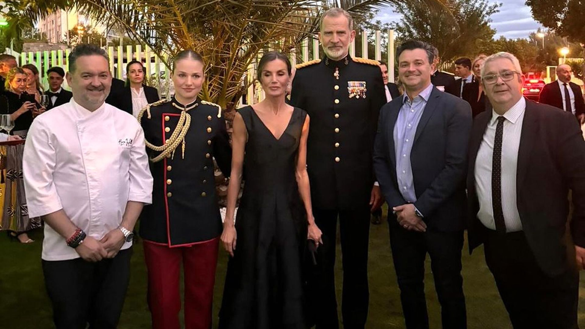 El plan privado de los Reyes y la princesa Leonor en un restaurante de Zaragoza tras la jura de bandera