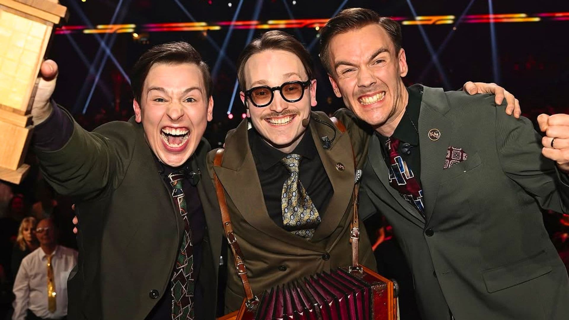 Eurovisión 2025: descubre a KAJ, el peculiar trío sueco y grandes favoritos para ganar este año el festival