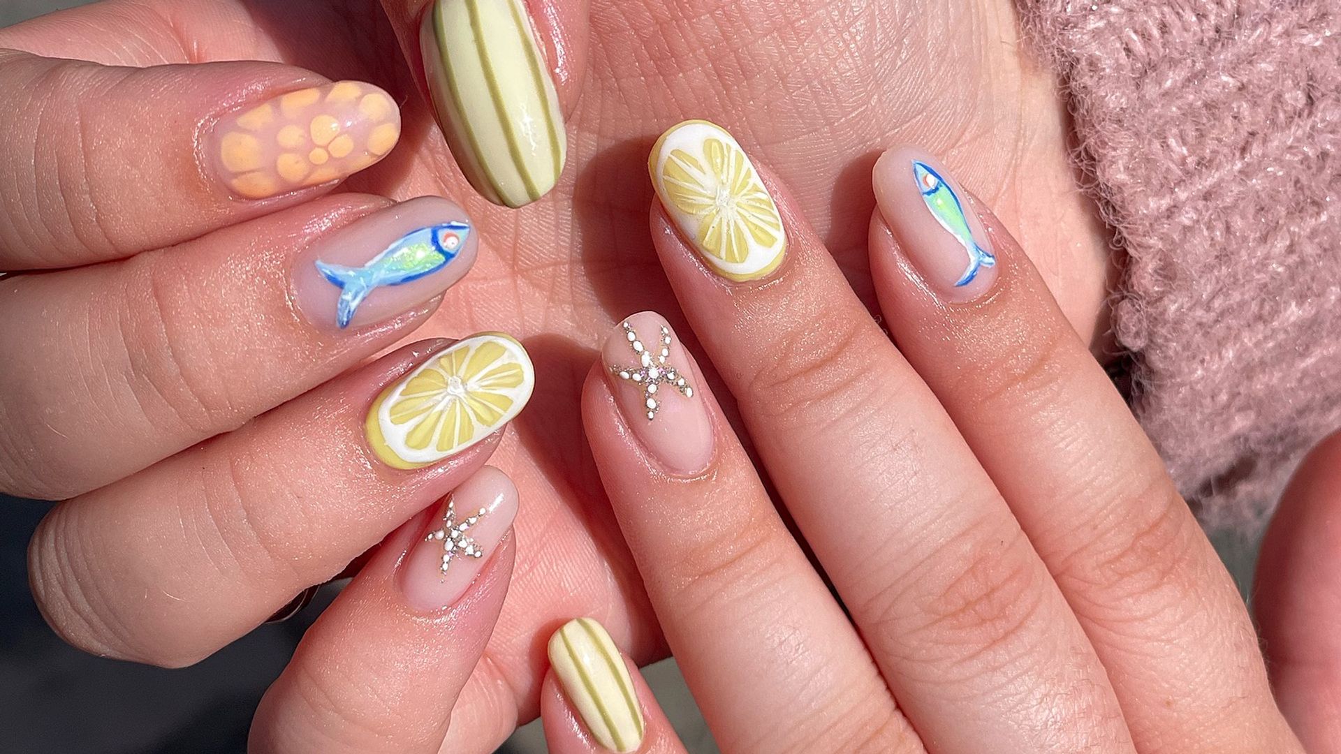 Una manicura para cada destino de vacaciones: de Miami a la Costa Amalfitana