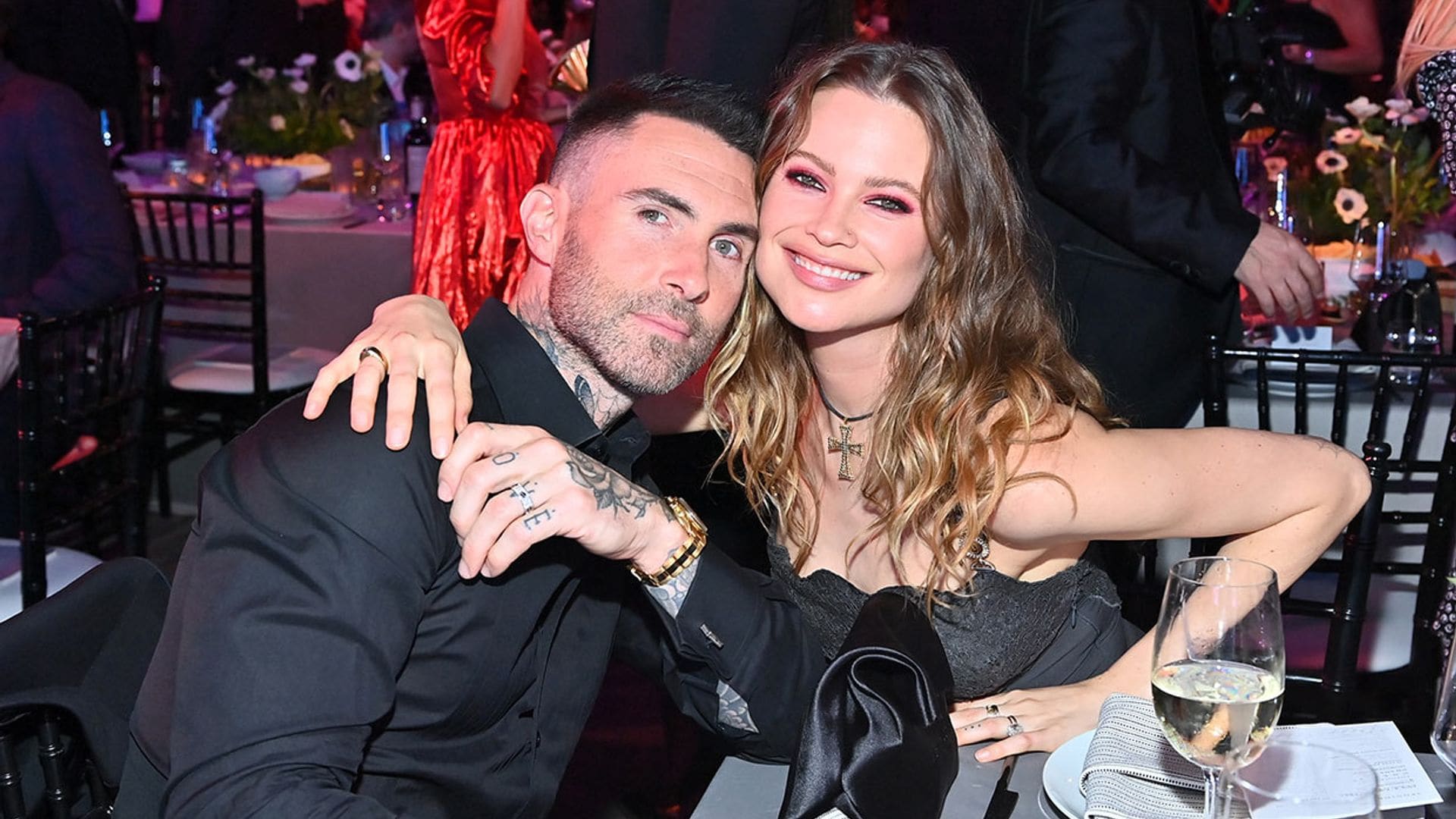 Adam Levine y Behati Prinsloo, más unidos que nunca, tras la supuesta infidelidad del músico