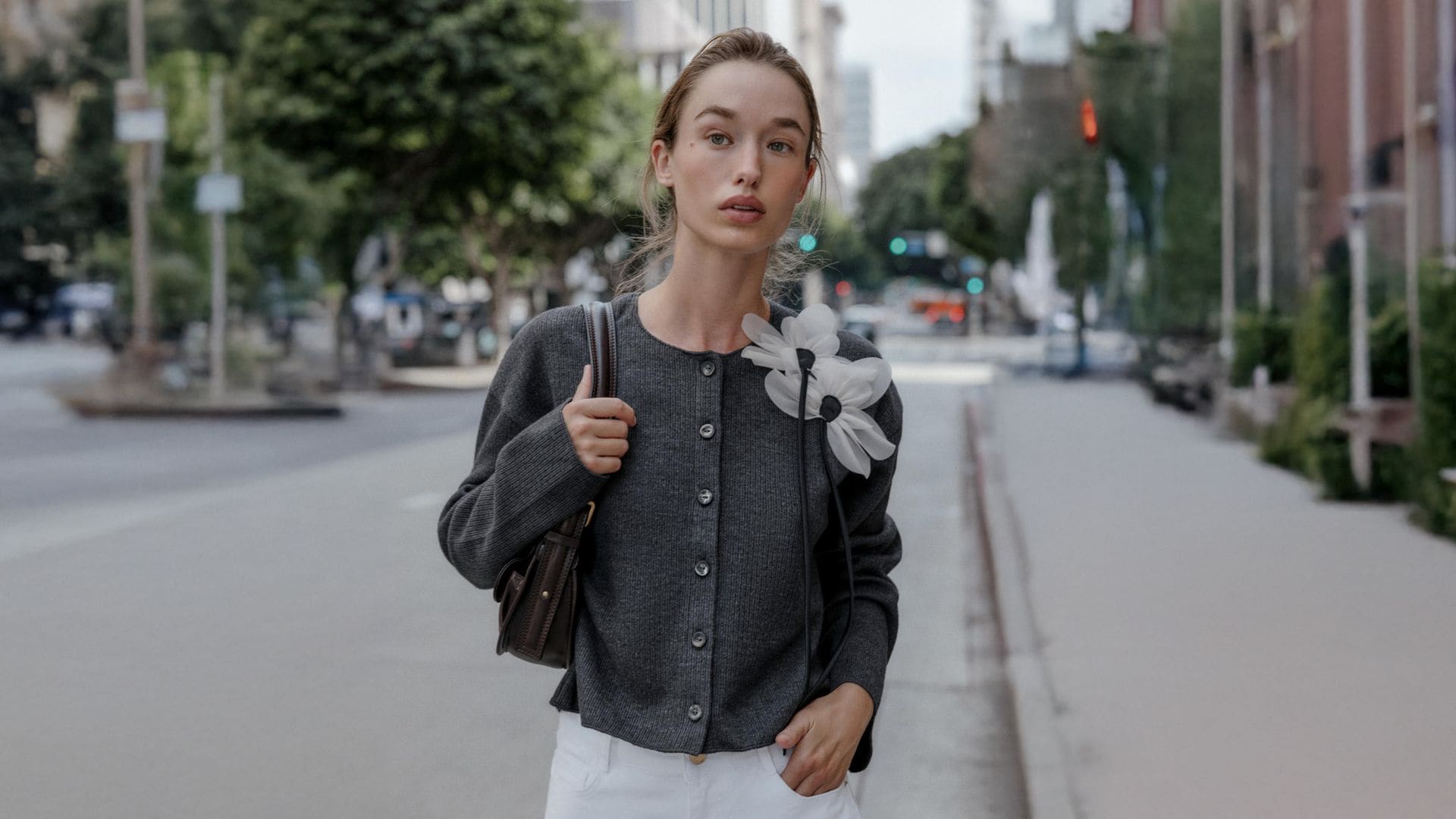 He fichado en las rebajas estos 5 cárdigan para llevar con vaqueros y crear looks elegantes sin pasar frío