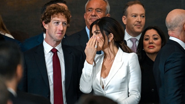 Mark Zuckerberg y el escote de Lauren Sánchez: El tema viral de la investidura de Donald Trump