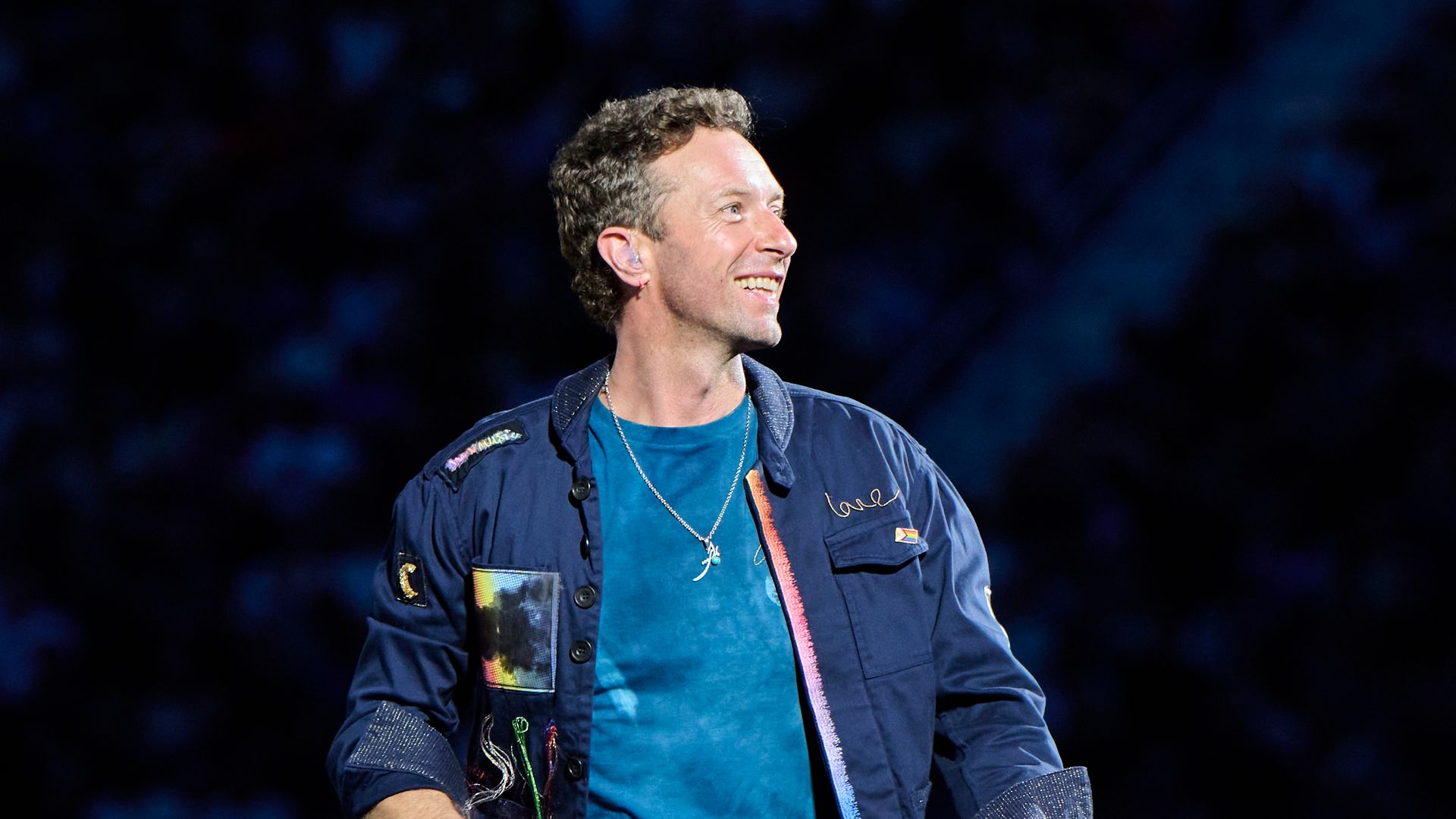 Coldplay homenajea a Ozzy Osbourne en un concierto: “Te queremos vayas donde vayas”