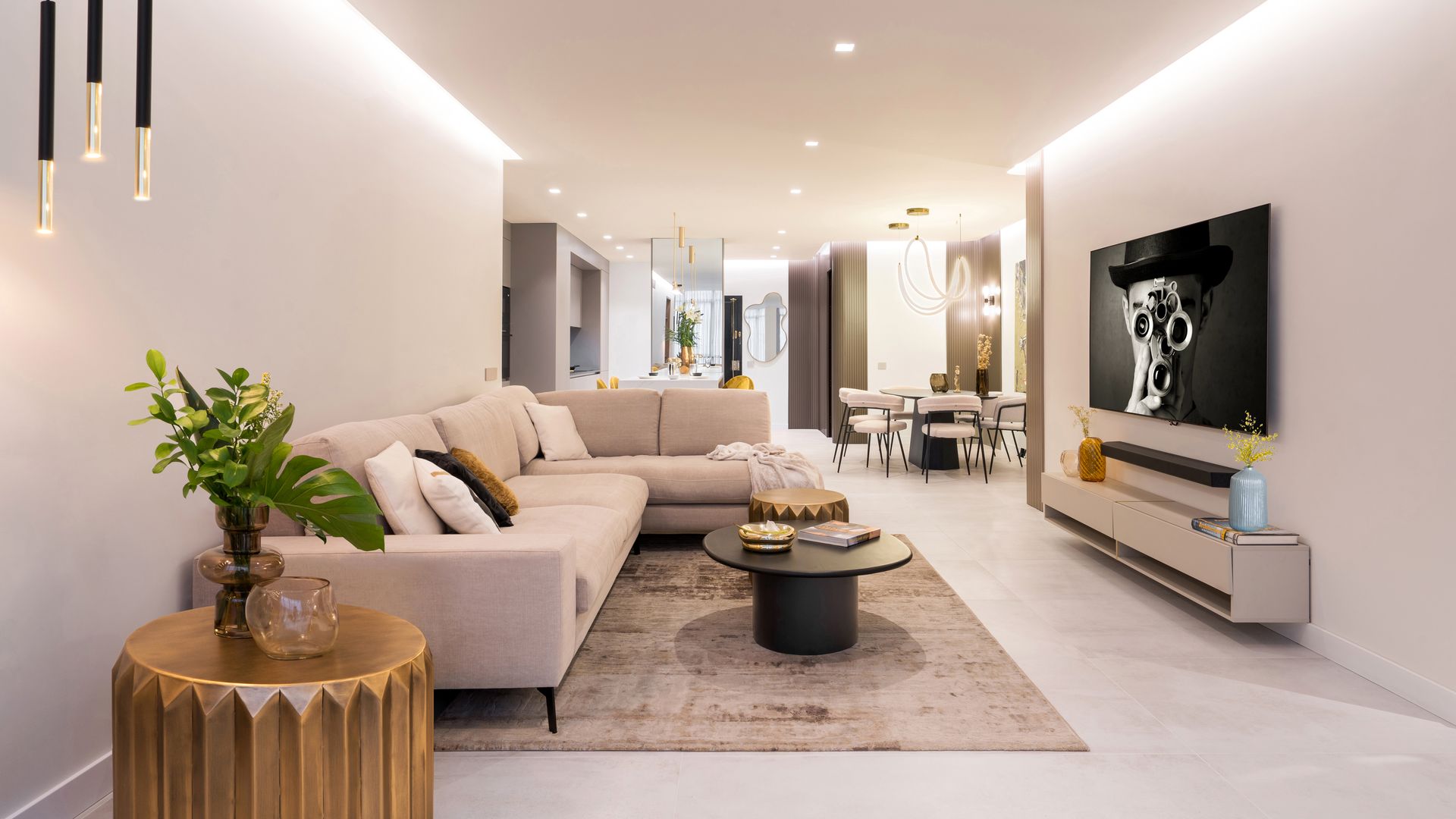 Cómo la reforma integral de este piso de los años 70 en Gran Canaria lo transformó en una vivienda abierta y moderna de 160 m²
