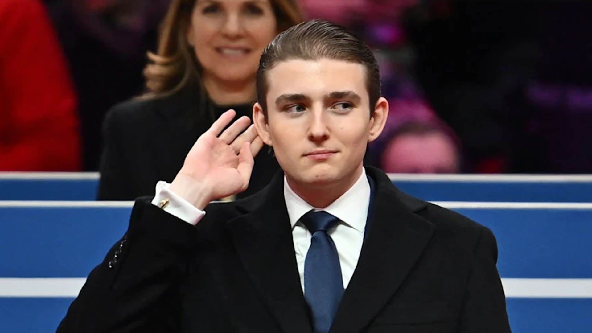 Barron Trump sorprende con un estilo universitario que rompe drásticamente con su imagen formal