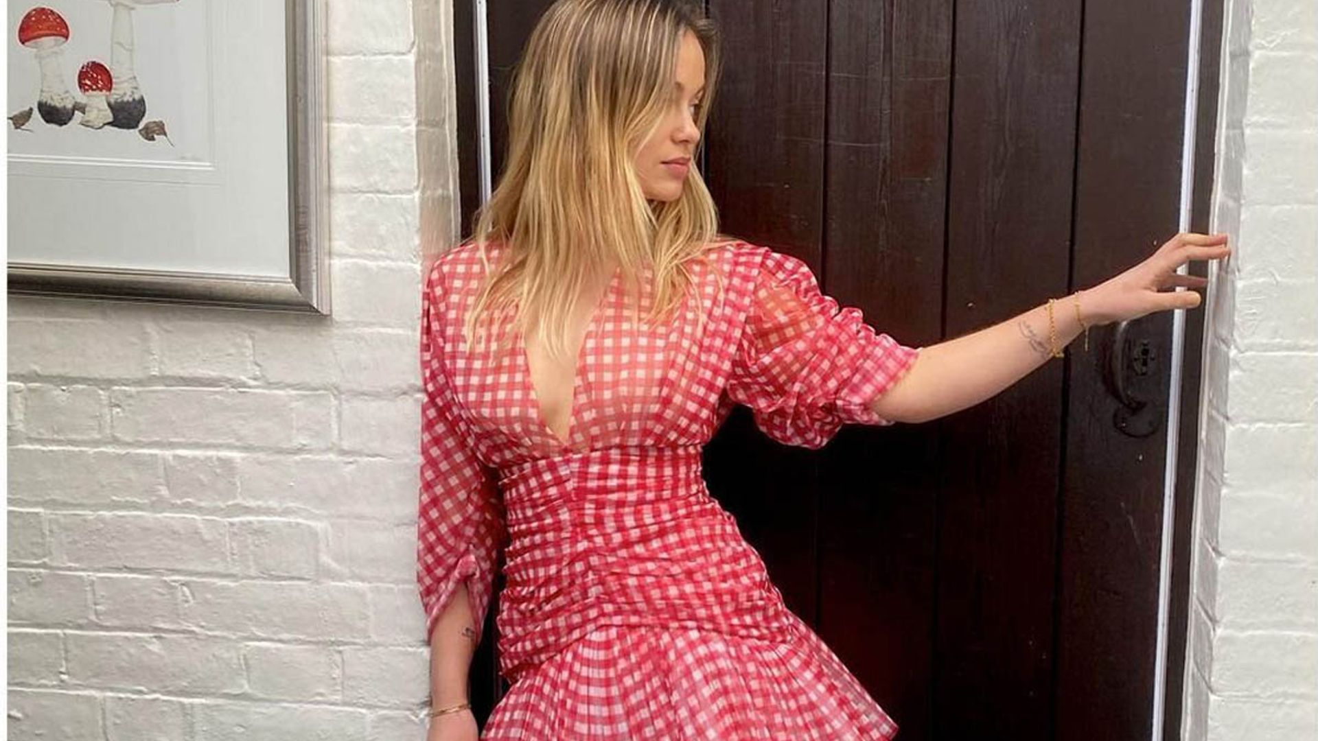 Compra aquí el vestido de cuadros vichy que ha unido a Amelia Windsor y Chiara Ferragni