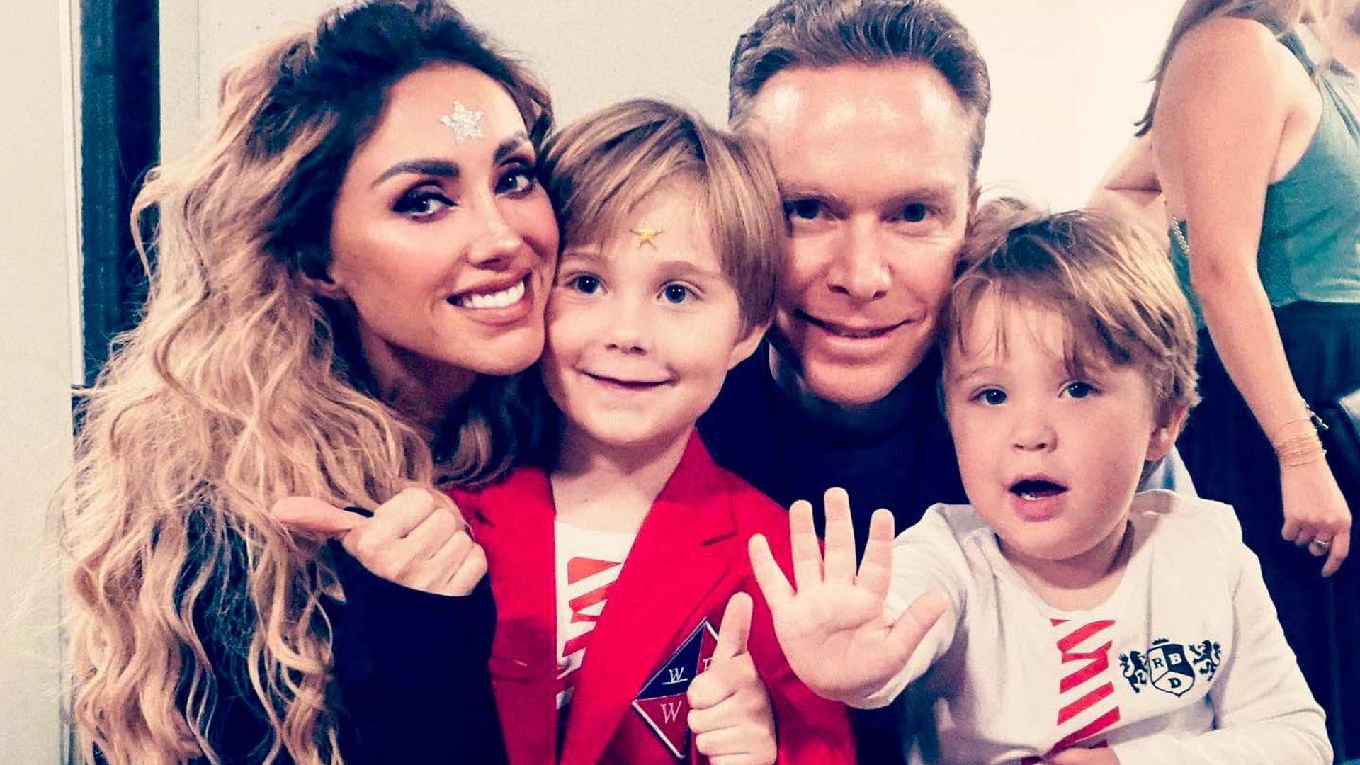 El esposo de Anahí admite que la gira de RBD ha sido algo complicada para sus hijos: ‘La extrañan, preguntan por ella’