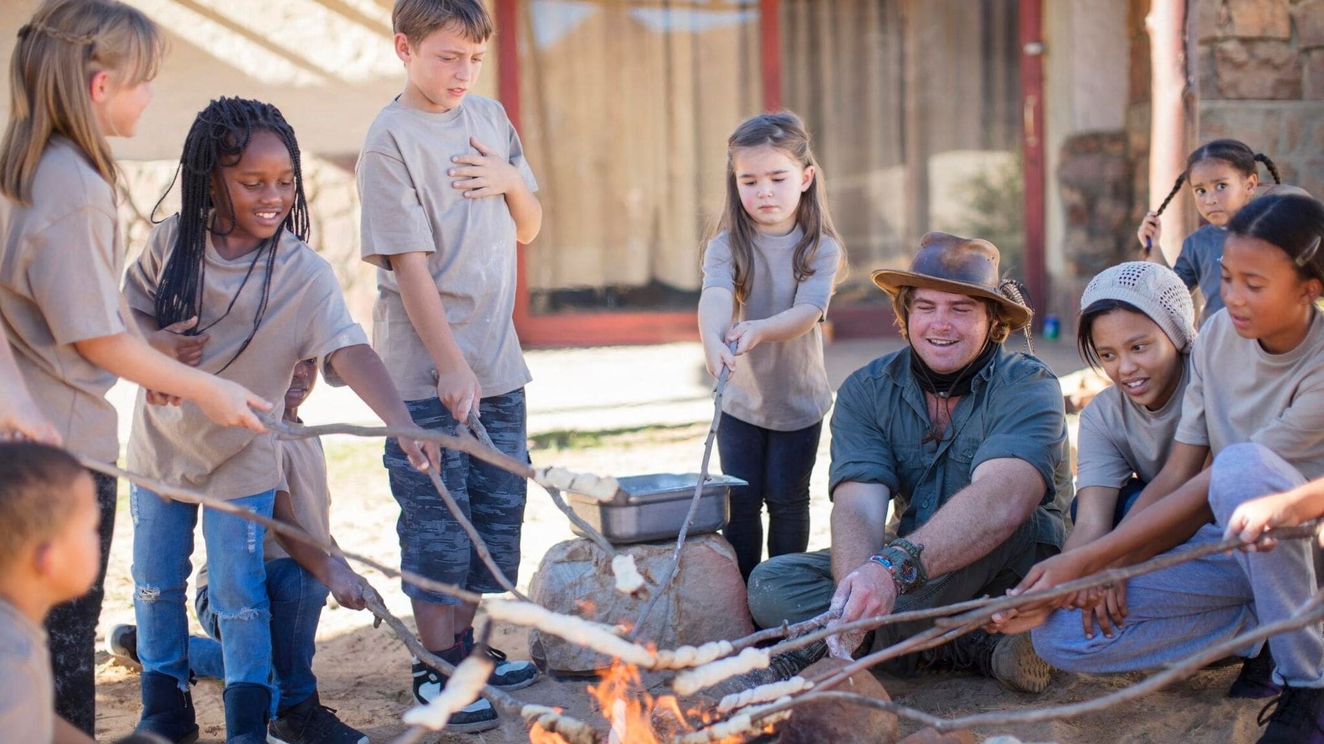 ¿Escuela de verano o campamento? Esto es lo que aportan a los niños