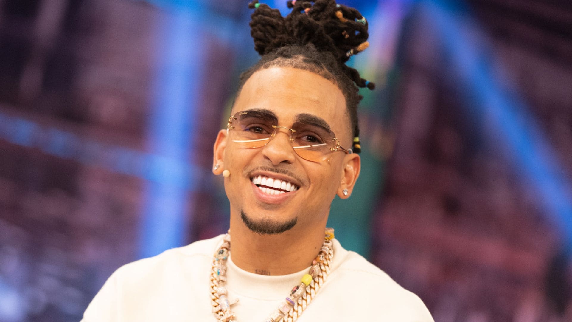 El camino a la fama de Ozuna: de limpiar zapatos cuando era niño a llenar estadios con su música