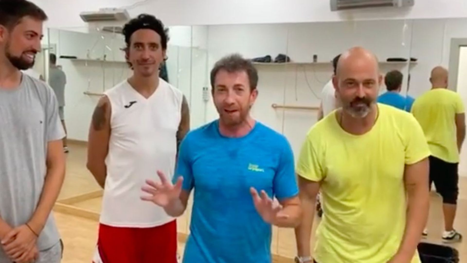 No te pierdas a Pablo Motos moviendo las caderas en la nueva coreografía de su programa