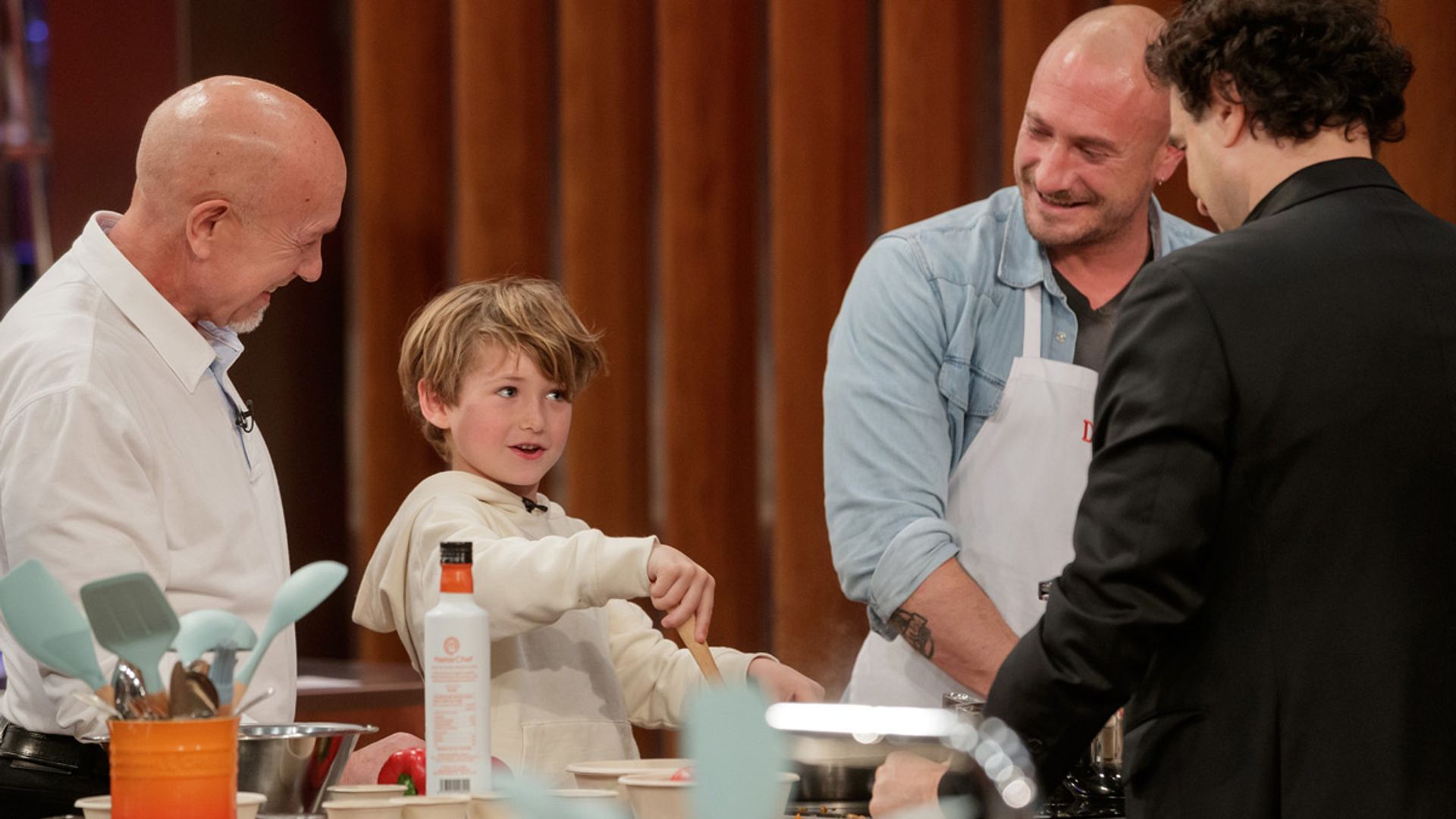Los concursantes de MasterChef reciben la visita más emotiva