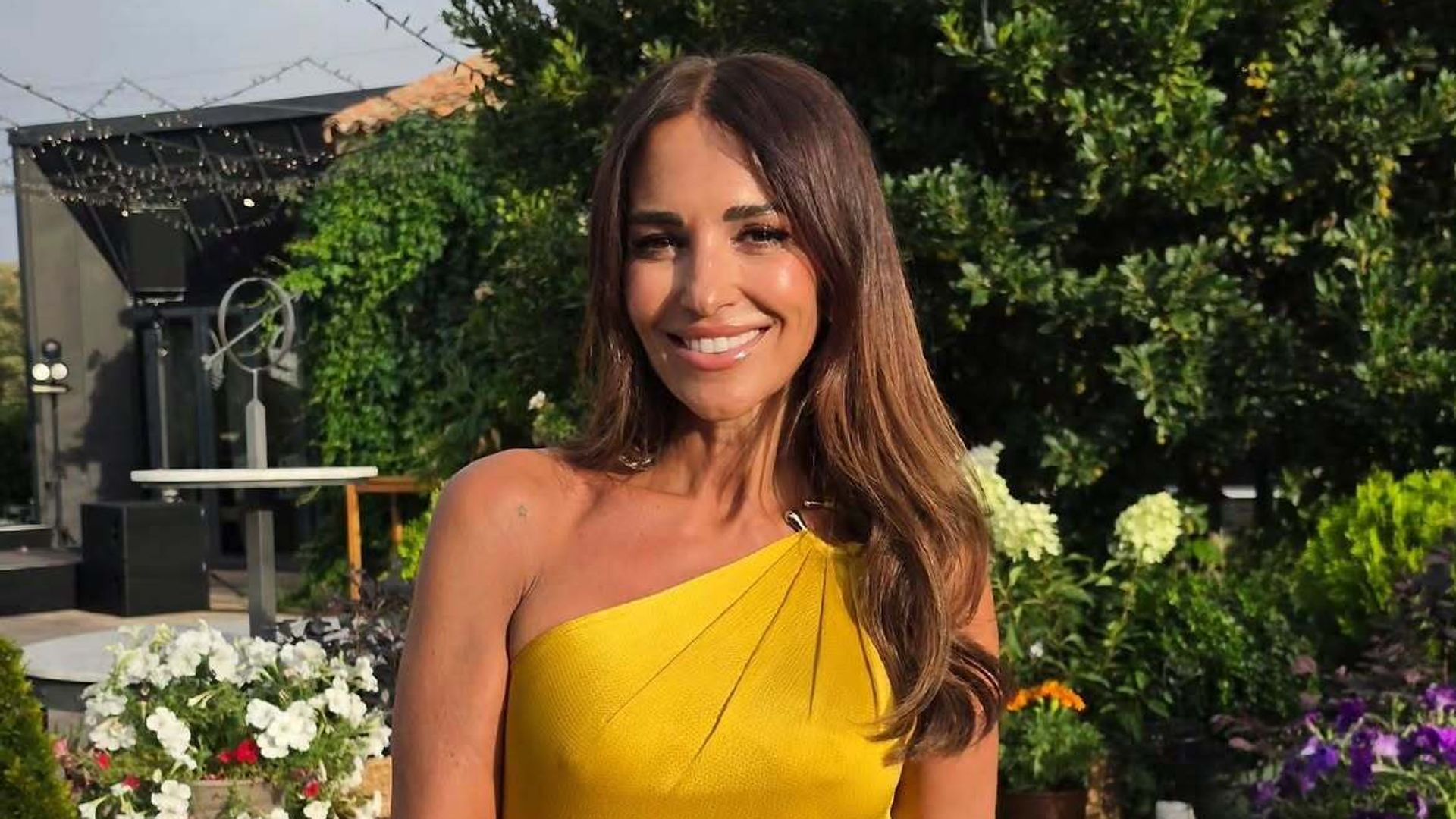 De Paula Echevarría a Violeta: 10 looks de invitada con las tendencias de otoño que queremos copiar las editoras en próximas bodas
