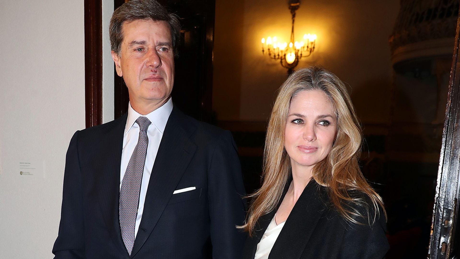 Cayetano Martínez de Irujo, sobre Genoveva Casanova: ‘Le han hecho mucho daño a ella y a mis hijos, mucho daño’