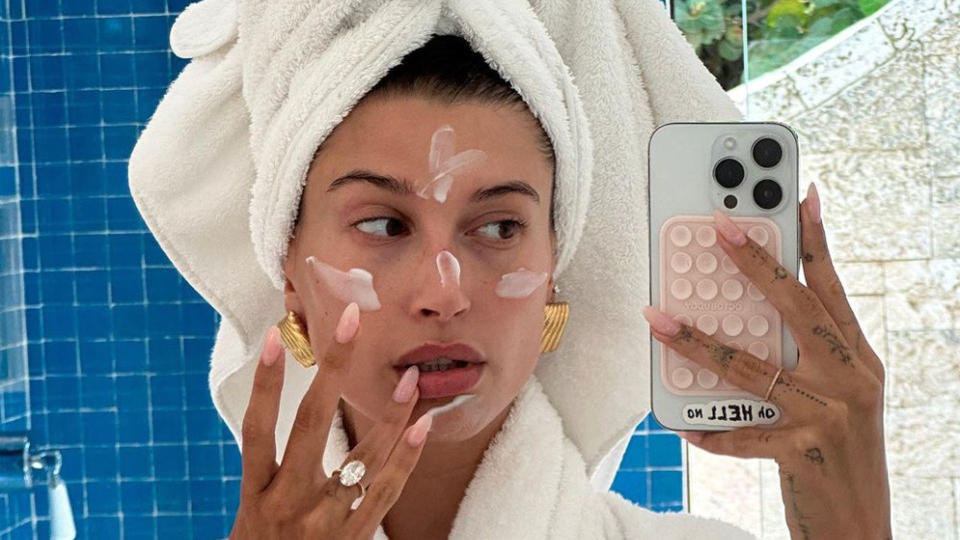 Los productos de belleza esenciales para lograr el 'clean girl look' perfecto