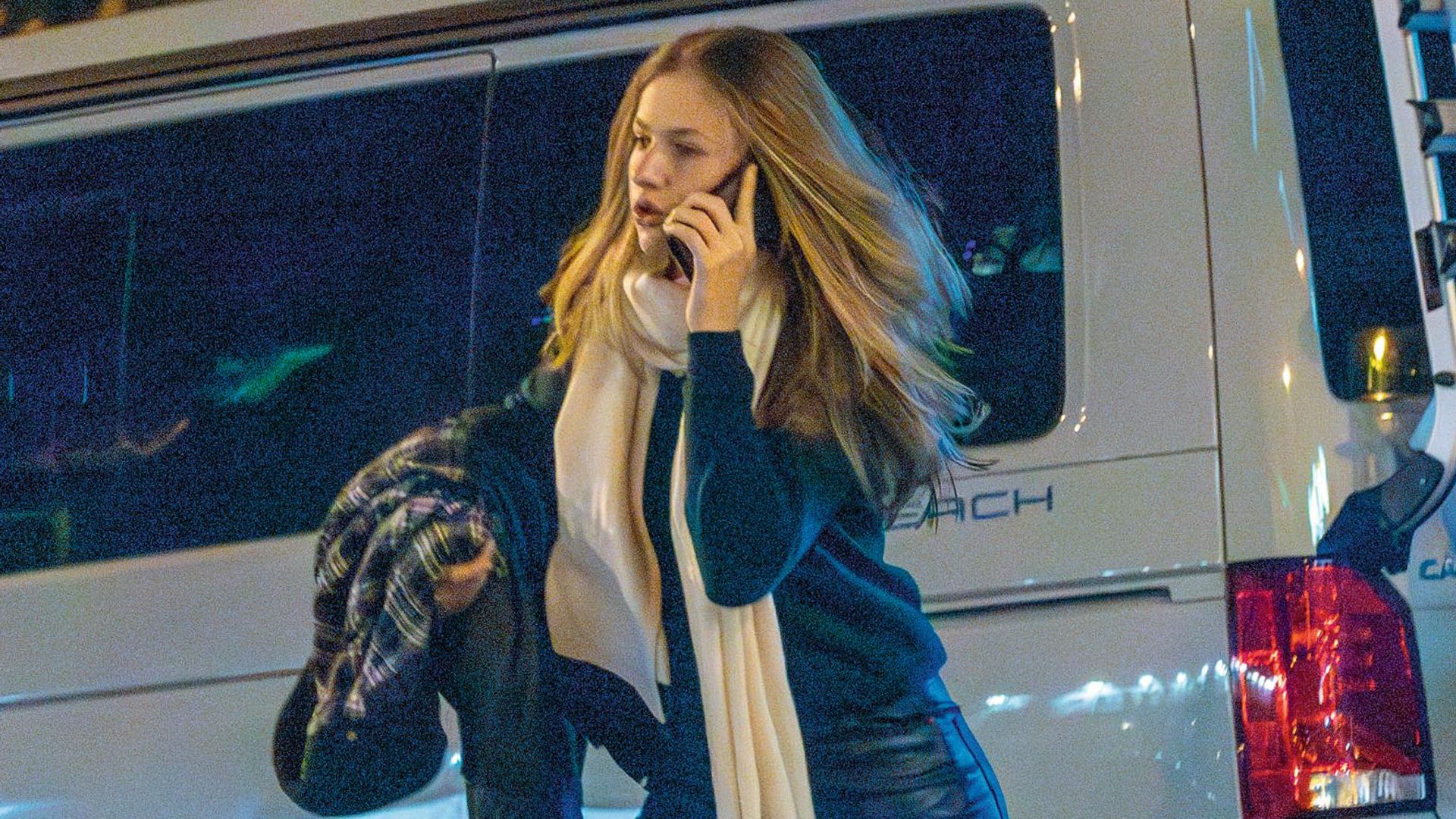 Leonor enfada a sus padres por sus reiteradas conductas inapropiadas 6 Merca2.es La influencia de las redes sociales