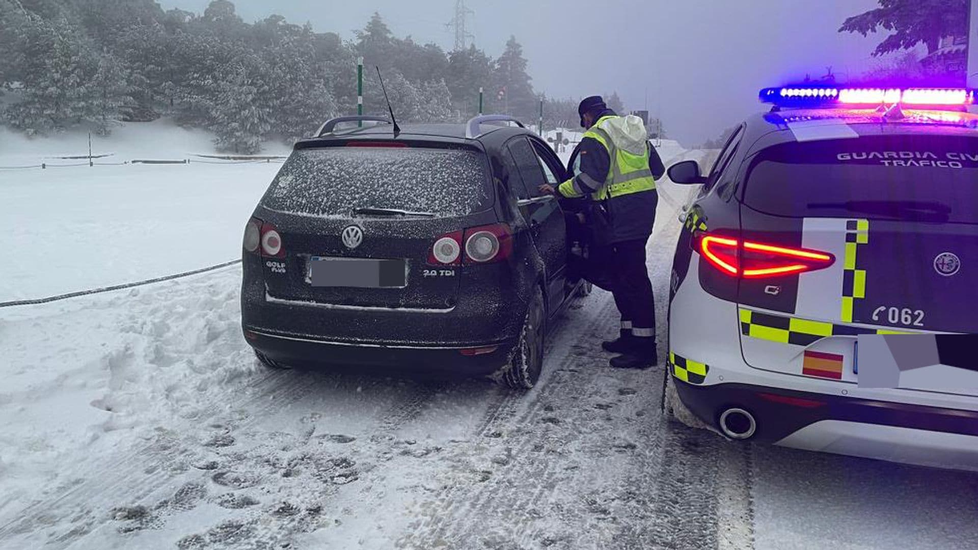 La Dirección General de Tráfico ha lanzado un aviso claro: evitar los desplazamientos por carretera que no sean estrictamente necesarios